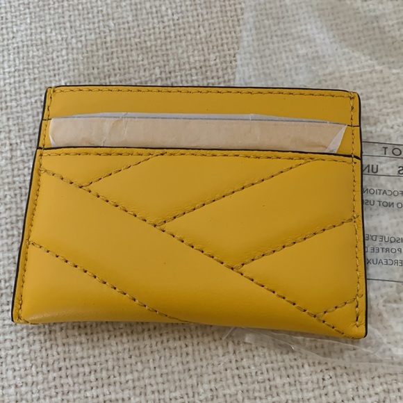 Tory Burch Kira Chevron Goldfinch Card Case - Picture 3 of 6